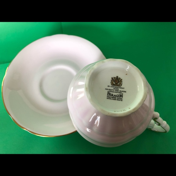 Paragon Fine Bone China England Reg’d - Picture 2 of 3